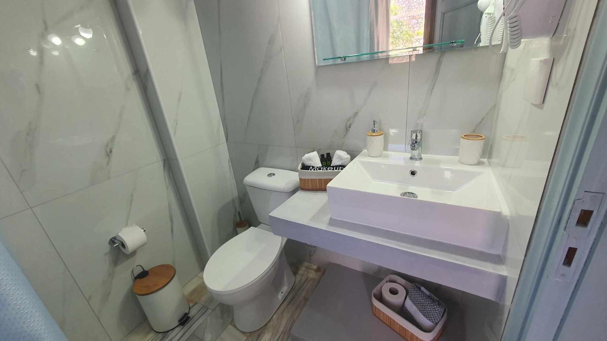 Australia Apartments Kalymnos Town ภายนอก รูปภาพ