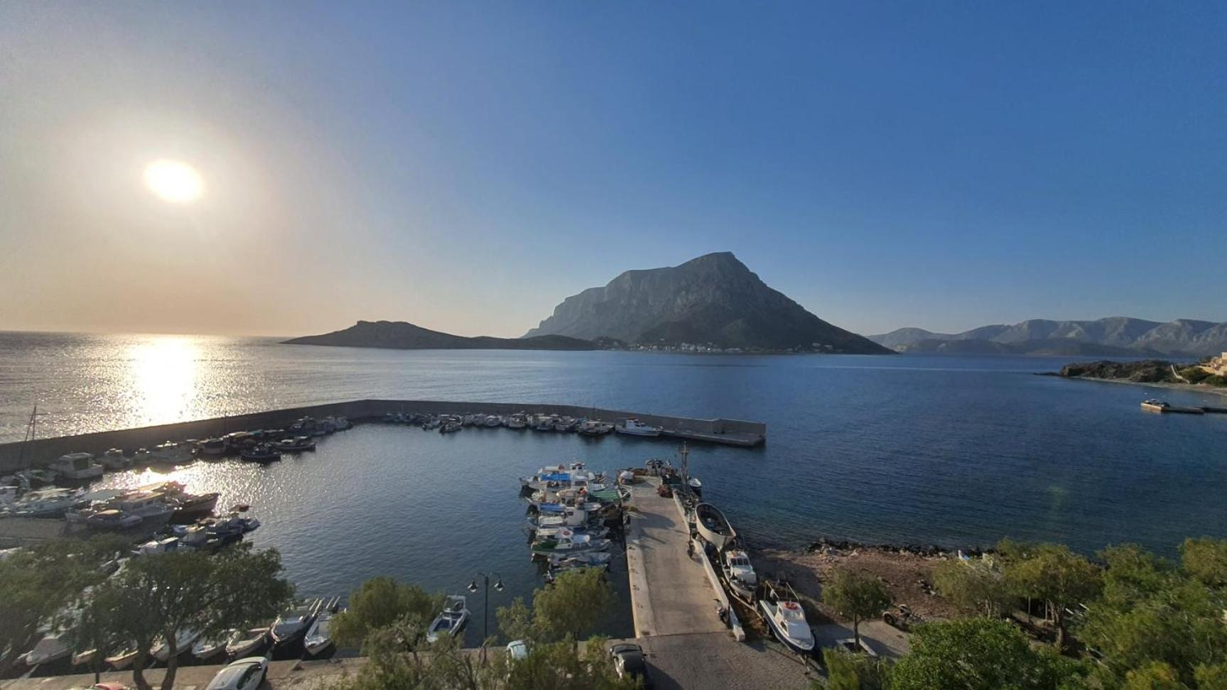 Australia Apartments Kalymnos Town ภายนอก รูปภาพ