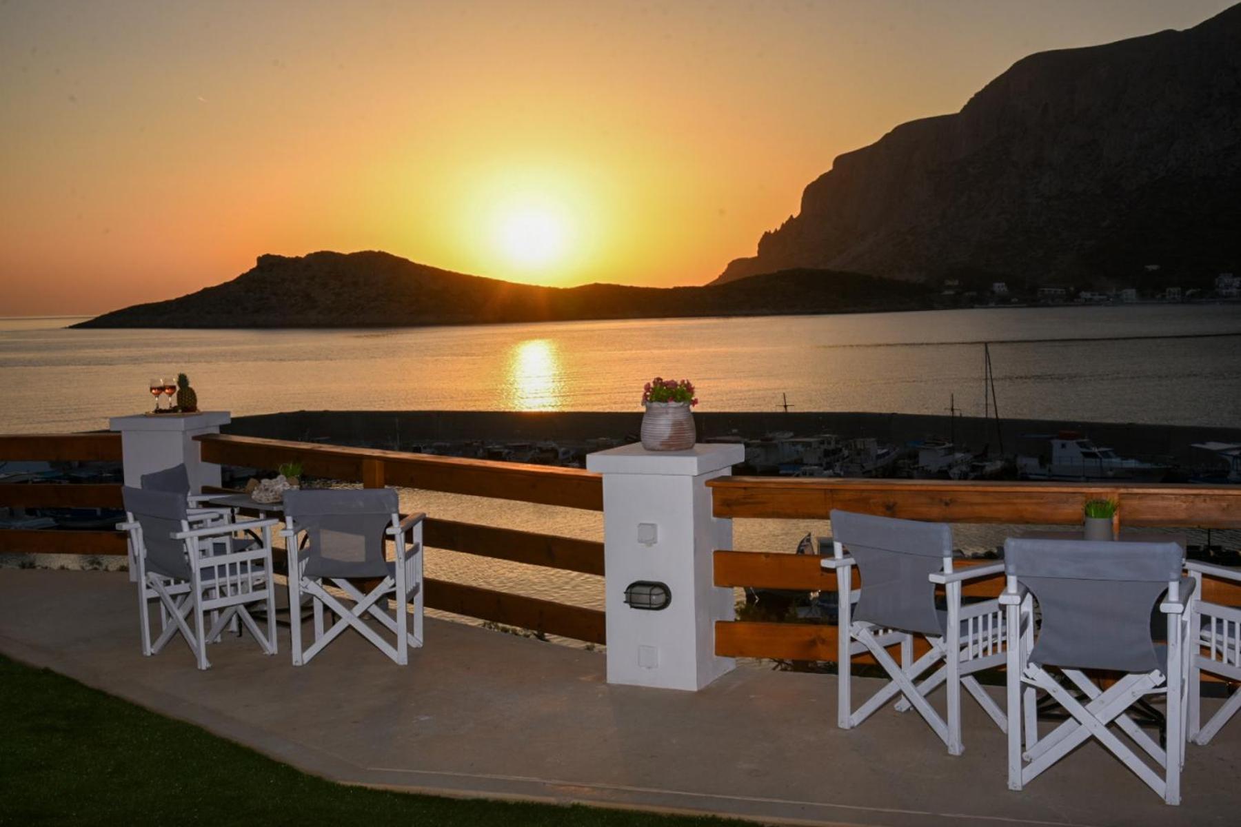 Australia Apartments Kalymnos Town ภายนอก รูปภาพ